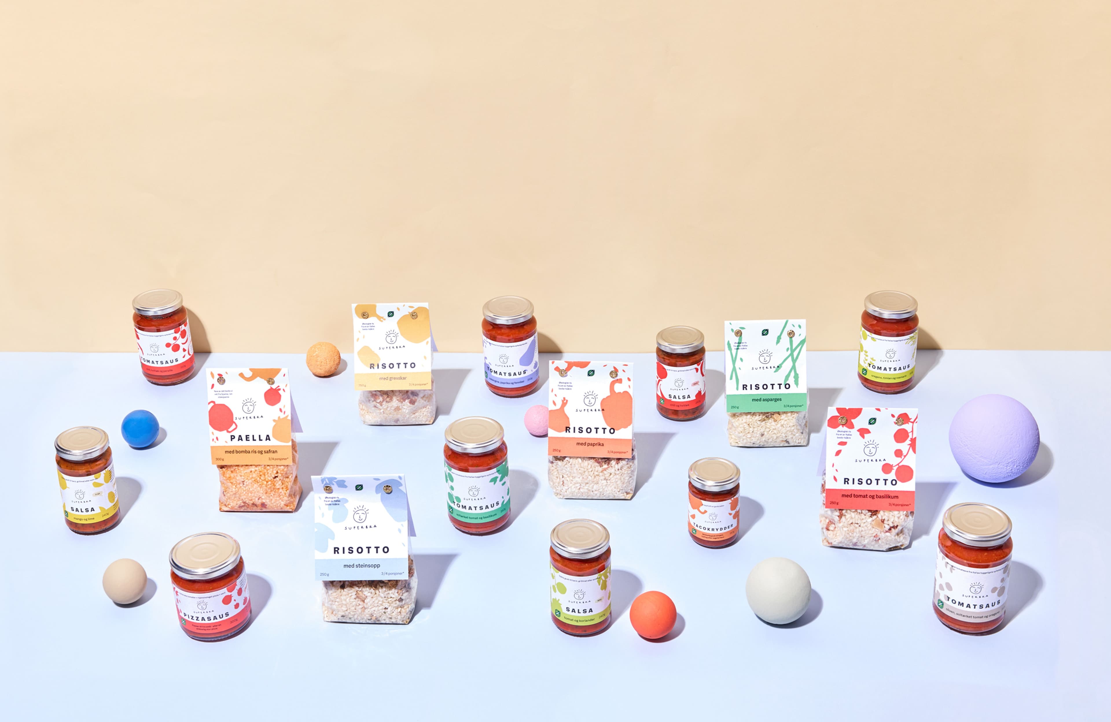 Gruppebilde av hele sortimentet til Superbra